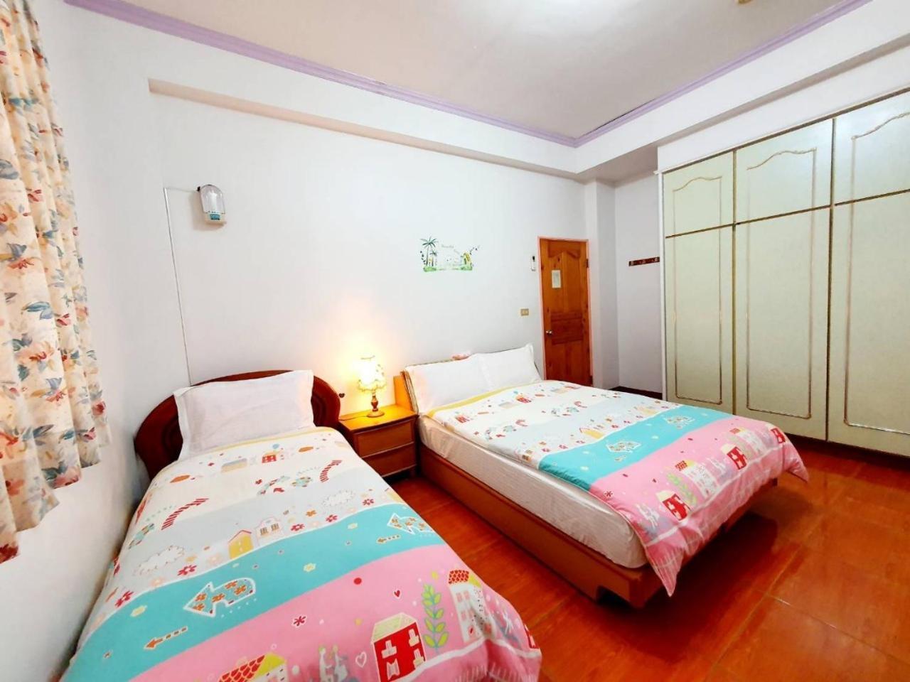 Yilan Xiang Feng Homestay 우지에 외부 사진